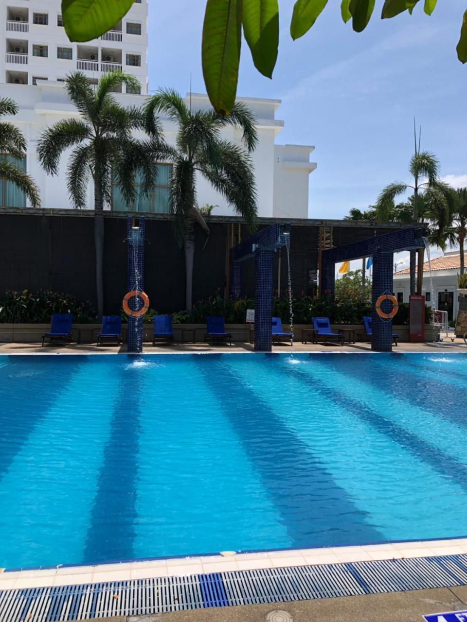Private Water Chalet Port Dickson Exterior photo